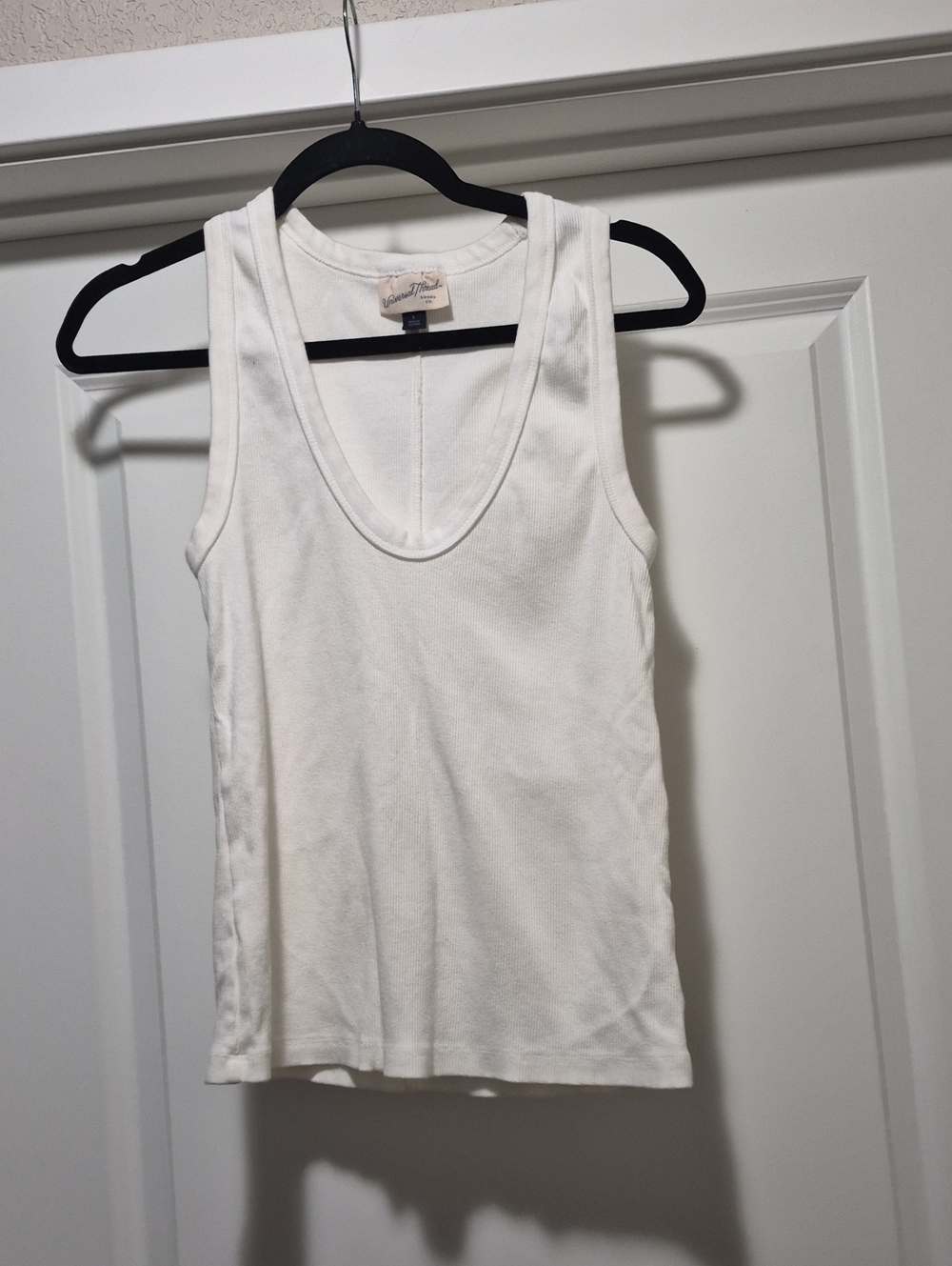 Universal Thread White Scoop Neck Ribbed Tank - Picture 2 of 4
